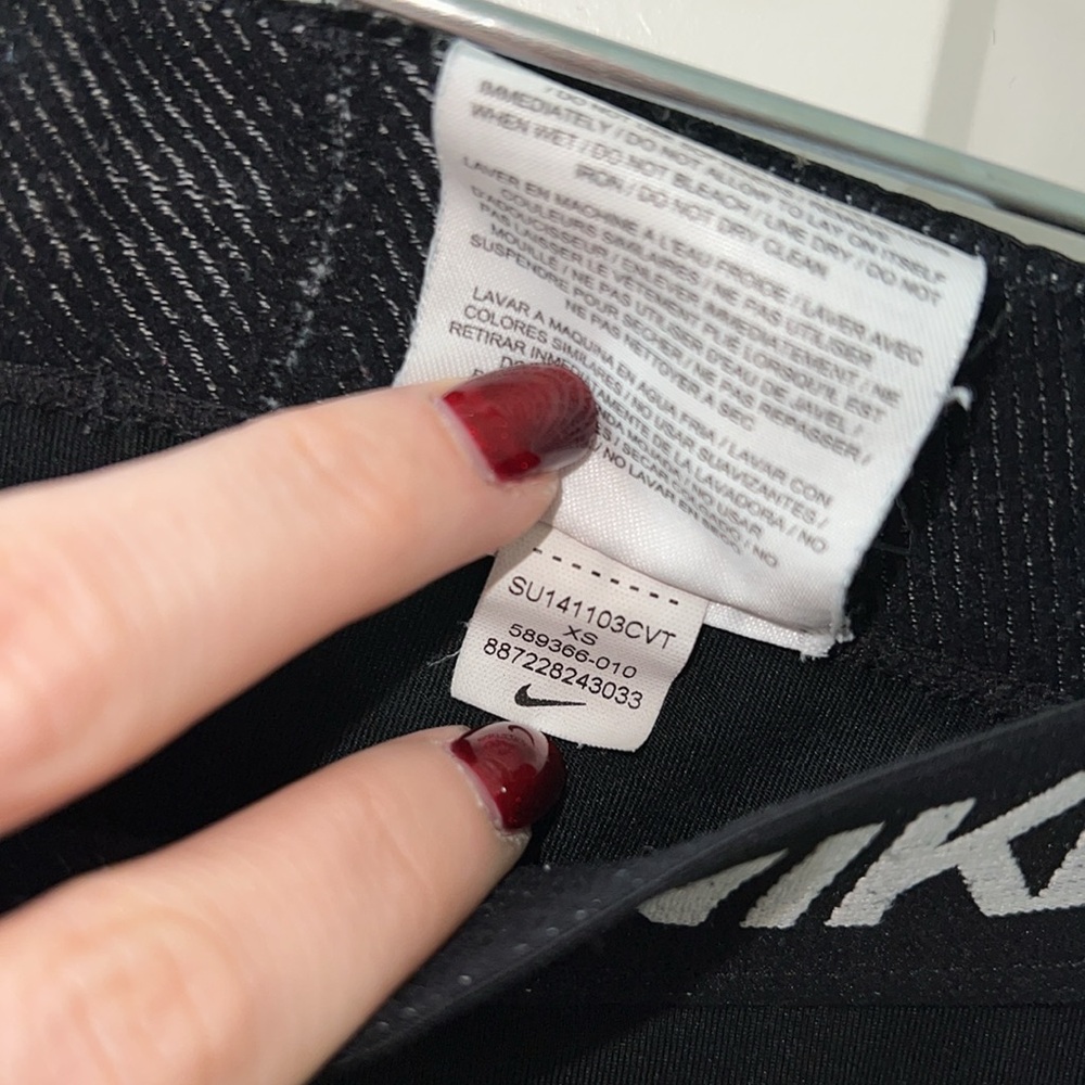 Nike Pro Cropped Black Leggings - image 4